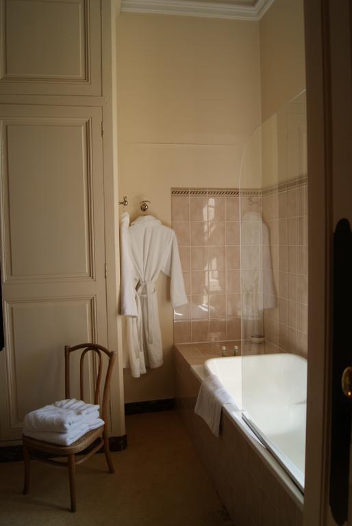 Chateau De La Verrerie Hotel Aubigny-sur-Nere Room photo