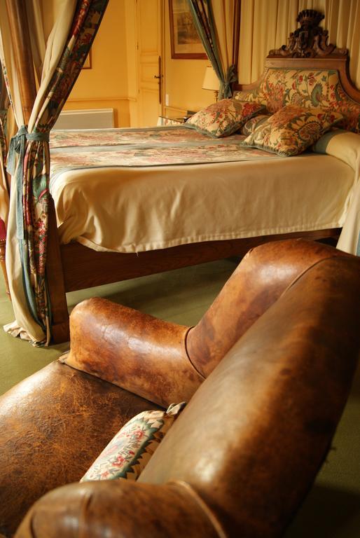 Chateau De La Verrerie Hotel Aubigny-sur-Nere Room photo