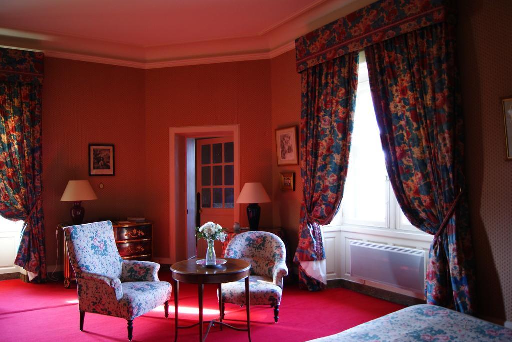 Chateau De La Verrerie Hotel Aubigny-sur-Nere Room photo